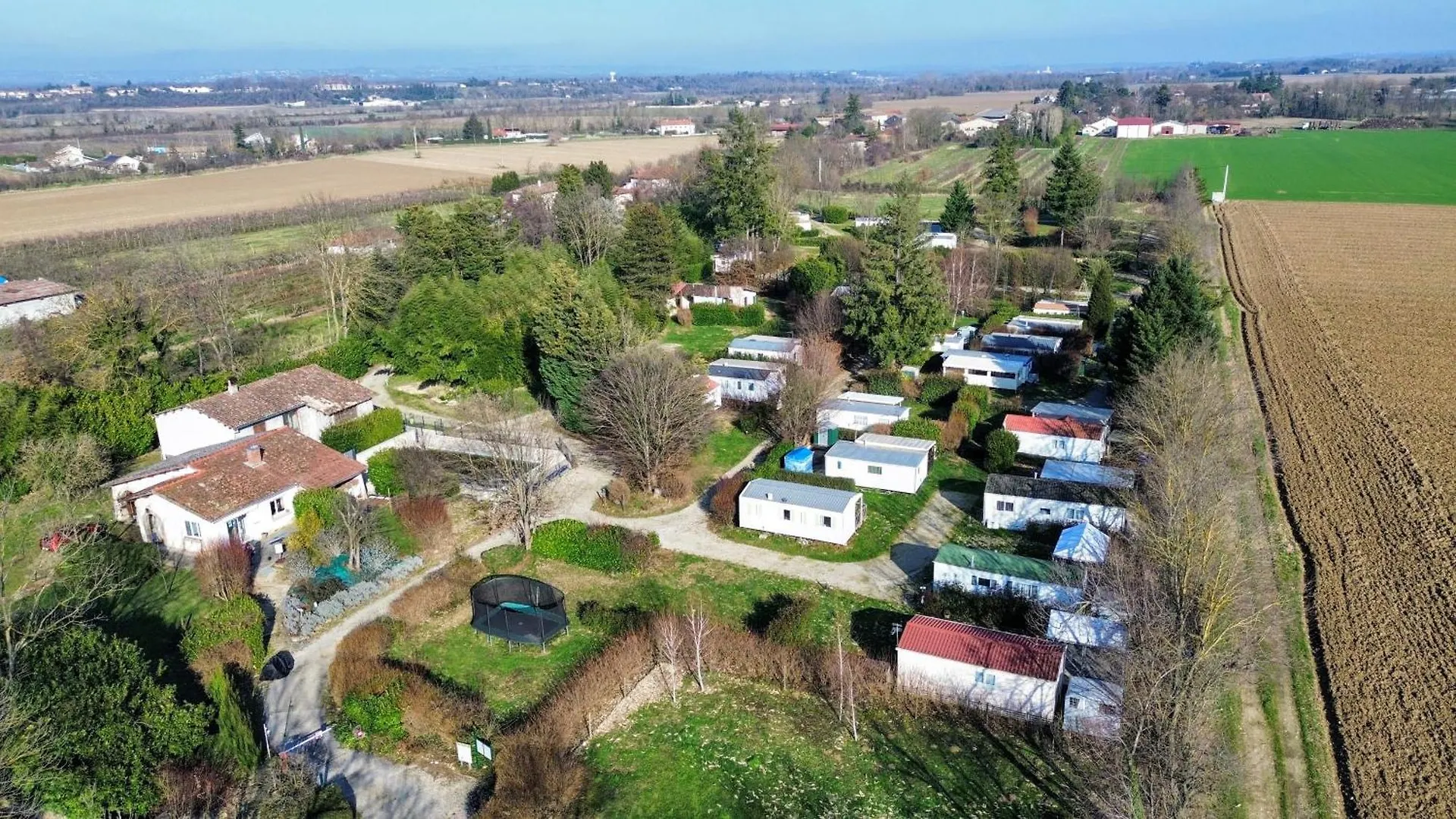 Camping Les Avenieres Manthes France